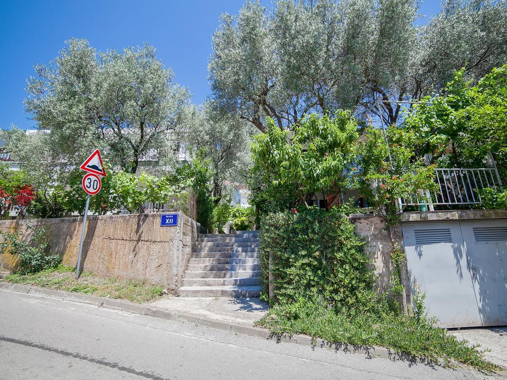Rooms Garden Petrovac Bagian luar foto