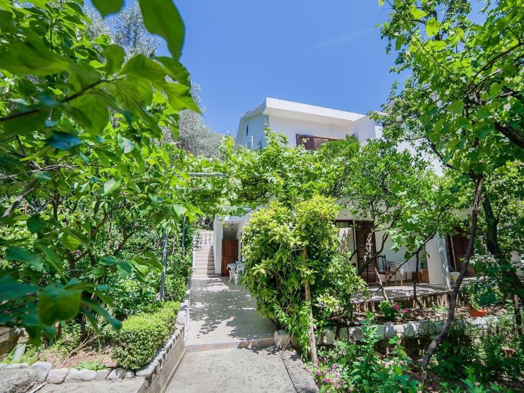 Rooms Garden Petrovac Ruang foto
